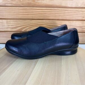 Dansko Women's 41 EU Black Leather Closed Toe Slip On Loafer Casual Comfort Shoe